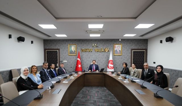 Vali Masatlı’dan asrın felaketi sonrası toplum inşasında etkin rol oynayan öğretmenlere teşekkür