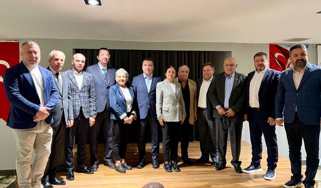 AGF "Coşkun'la devam" dedi