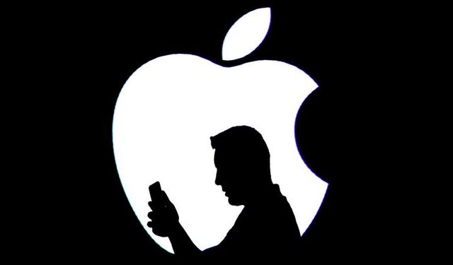 Apple, yapay zeka yarışında yönünü bulmaya çalışıyor