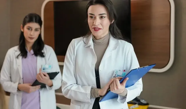 Bahar Dizisi 60. Bölüm: Rengin Ölüyor mu? Ecem Özkaya Diziden Ayrılıyor mu?