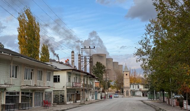 Bir Zamanların Örnek Mahallesi Çoğulhan, Tarihe Karışıyor