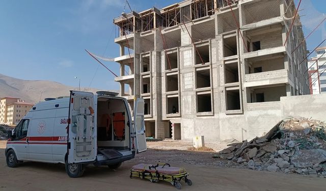 İnşaatta İş Kazası: İşçi Dengesini Kaybederek Düştü