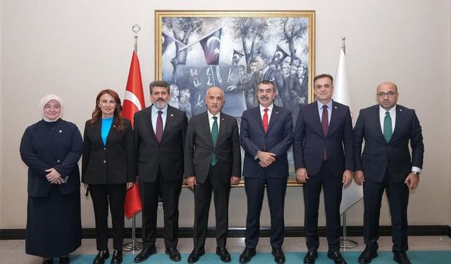 Kahramanmaraş Milletvekilleri, Milli Eğitim Bakanı Yusuf Tekin’i Ziyaret Etti
