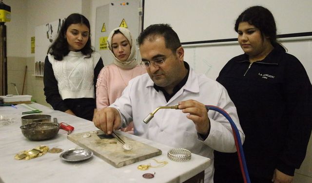 Kahramanmaraş'ın Doğal ve Kültürel Değerleri Takılara İşleniyor