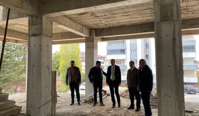 Kaymakam Sarıdoğan, Gedikbaşı Camii Çalışmalarını İnceledi