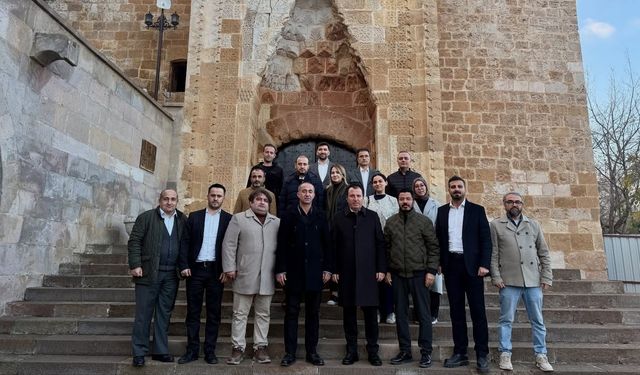 KMTSO Başkanı Buluntu, Afşin’de Ashab-ı Kehf’i Ziyaret Etti