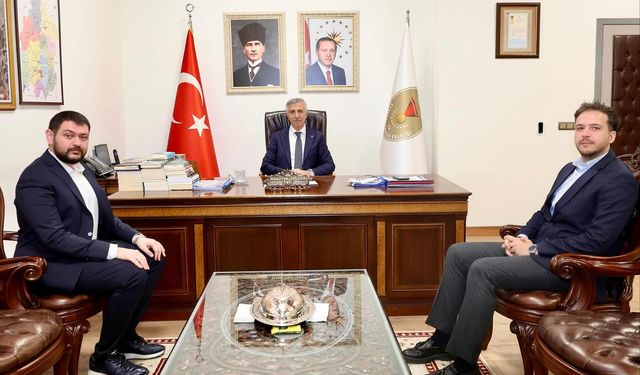 Vali Ünlüer, Oda ve İş Dünyası Temsilcilerini Makamında Kabul Etti