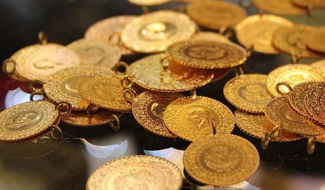 GÜNCEL ALTIN FİYATLARI 15 HAZİRAN 2026 | Gram, Çeyrek ve Cumhuriyet Altını Ne Kadar Oldu?