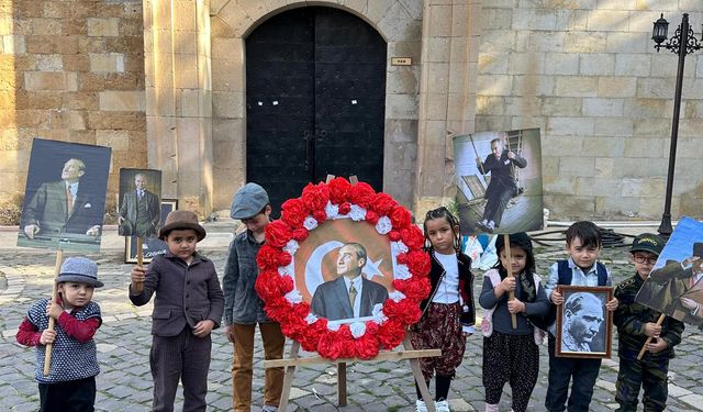 Yeşeren Tohumlar Kreşi’nden Duygulandıran 10 Kasım Gösterisi