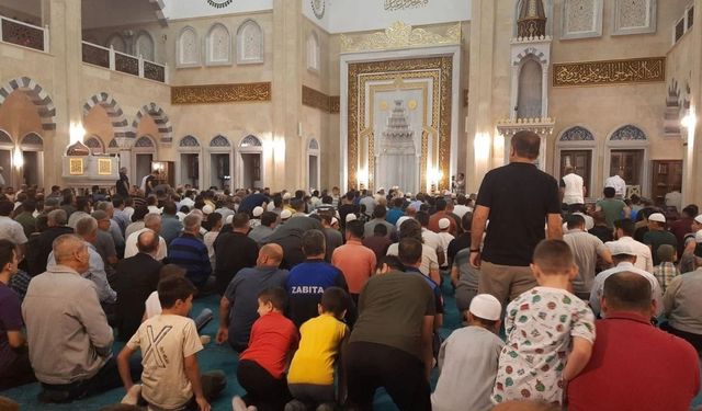 Regaib Kandili Bugün İdrak Edilecek