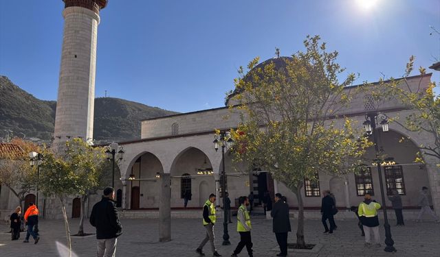 Habib-i Neccar Camisi 3 yıl aradan sonra ilk cuma namazına hazırlanıyor