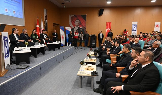 Kadirli'de 'Denetimli Serbestlik' paneli düzenlendi
