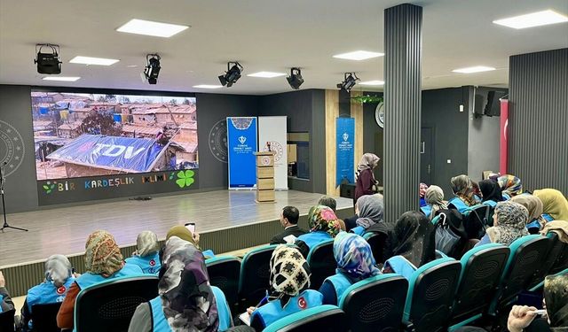 TDV kadın kolları gönüllüleri Antalya'daki motivasyon kampında buluştu