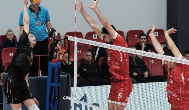 Voleybol: SMS Grup Efeler Ligi