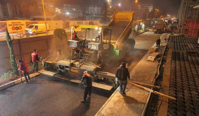 Büyükşehir, Azerbaycan Mahallesi'nde yol konforunu artırıyor