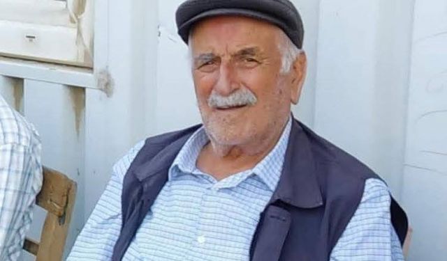 Ahmet Türkmen Vefat Etti