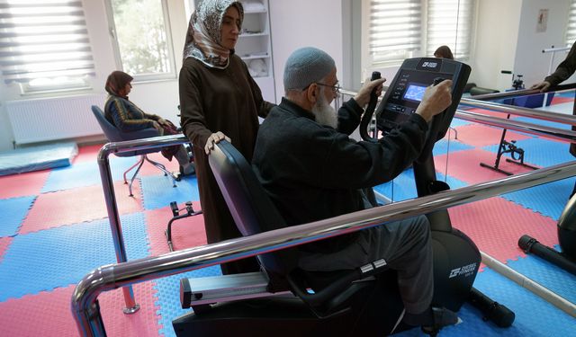 Büyükşehir Aktif Yaşam Merkezi’nde Sağlık, Eğitim ve Destek Bir Arada