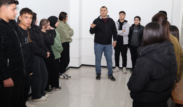 Kahramanmaraş Personel Eğitim Merkezi’nde Öğrencilere Meslek Tanıtımı