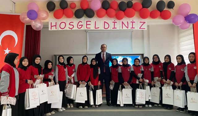 Kaymakam Sarıdoğan’dan Şehit Mustafa Kalfe Kız AİHL’ye Anlamlı Ziyaret