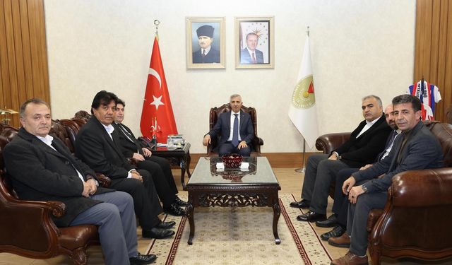 Vali Ünlüer’e Makam Ziyaretleri Devam Ediyor