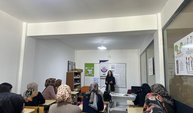 Afşin’de Kadın Sağlığına Yönelik Bilgilendirme Programı Düzenlendi