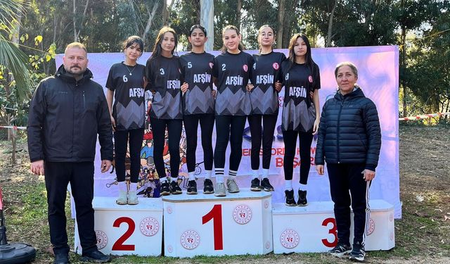 Afşinli Yıldız Kızlardan Türkiye Şampiyonası Başarısı