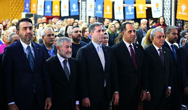 AK Parti Genel Başkan Yardımcısı Sırakaya, Mersin'de konuştu: