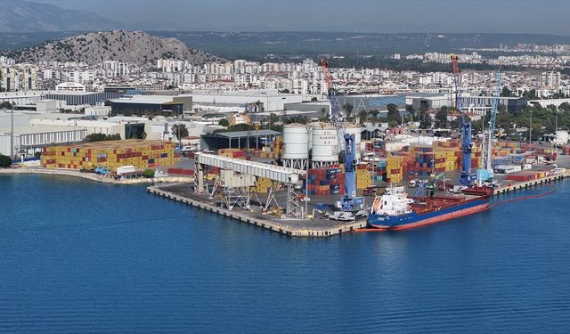 Antalya Serbest Bölge'nin ticaret hacmi arttı