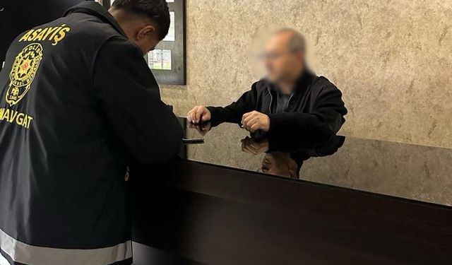 Antalya'da konaklama tesisleri ve araç kiralama firmaları denetlendi