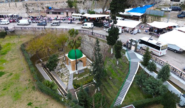 Belen ilçesindeki Gazi Abdurrahman Paşa Türbesi yeniden ihya ediliyor