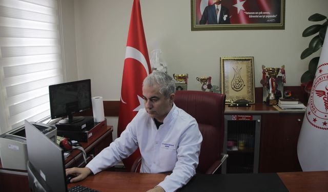 Bozyazı Devlet Hastanesi Başhekimi Bahar, AA'nın 'Yılın Kareleri' oylamasına katıldı