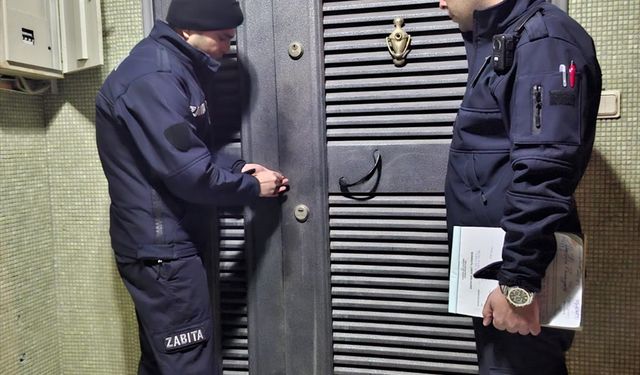 Mersin'de ruhsatsız yaşlı bakımevi mühürlendi