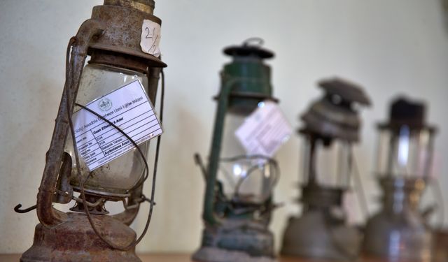 Osmaniye'de eğitim müzesine dönüştürülen 86 yıllık okul geçmişe yolculuk yaptırıyor