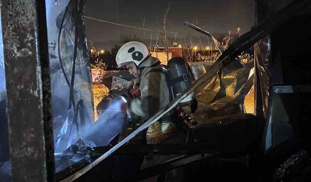 Antakya'da konteyner yangını