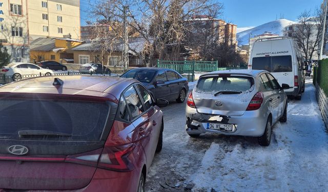Afşin’de Zincirleme Trafik Kazası Meydana Geldi