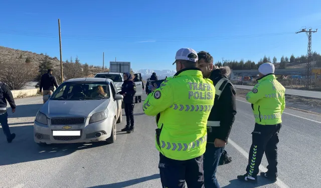 Afşin’de Trafik Denetimleri Aralıksız Sürüyor
