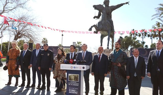 Antalya'nın fethi ile Atatürk'ün kente gelişinin yıl dönümleri etkinliklerle kutlanacak