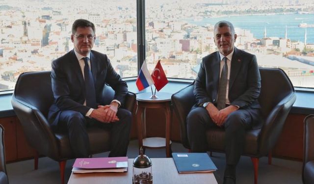 Bakan Bolat, Rusya Başbakan Yardımcısı Novak ile görüştü