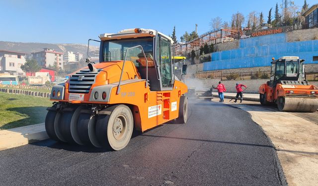 Büyükşehir, Dulkadiroğlu’nda Yolları BirBir Yenilemeye Devam Ediyor