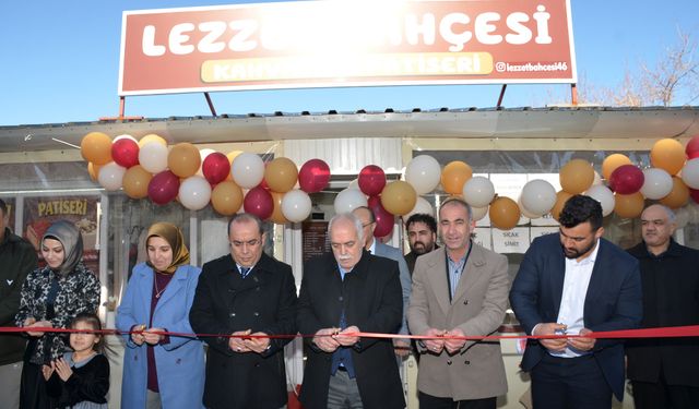 Afşin’de “Lezzet Bahçesi Kahvaltı ve Patiseri” Hizmete Açıldı