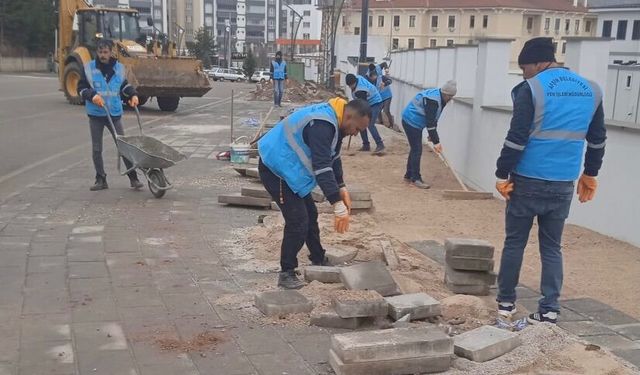 Afşin Belediyesi Bayram Öncesi Çalışmalarını Sürdürüyor