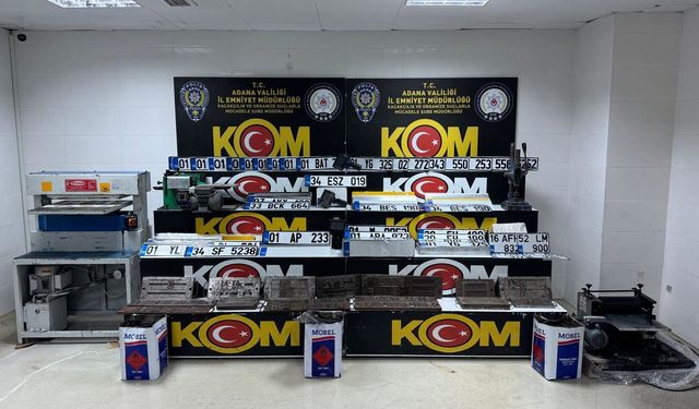 Adana'da 136 sahte araç plakası ele geçirildi