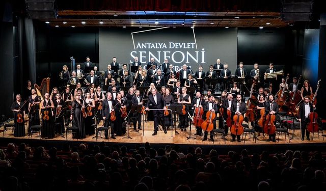 Antalya Devlet Senfoni Orkestrası, DenizBank Konserleri'nde sanatseverlerle buluştu