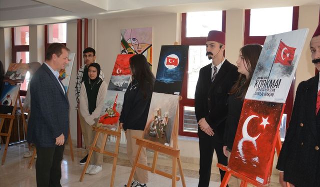 'İstiklal Marşı'nın Kabulü ve Mehmet Akif Ersoy'u Anma Günü' kapsamında programlar düzenlendi