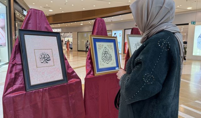 Kahramanmaraş'ta 'Tezhip, Hat ve Ebru Sergisi' açıldı