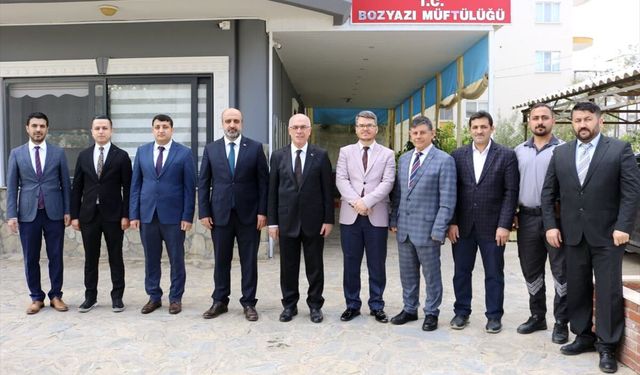 Mersin Müftüsü Mustafa Topal'dan Bozyazı Müftülüğüne ziyaret