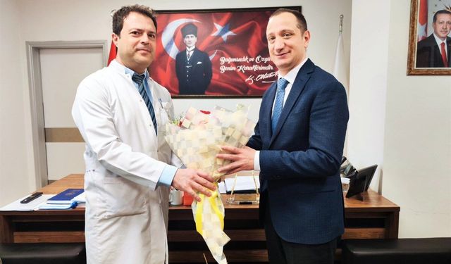 Tarsus Kaymakamı Akyüz, Tarsus Devlet Hastanesini ziyaret etti
