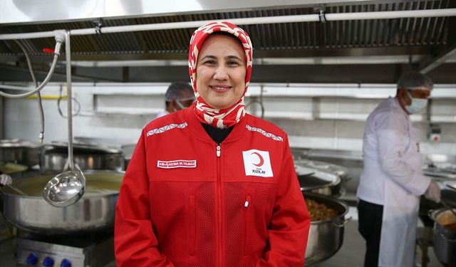 Türk Kızılay yıl sonuna kadar 22 aşevi daha açmayı planlıyor