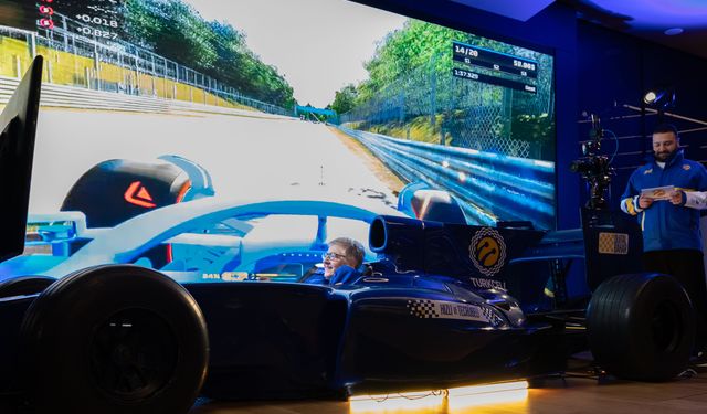 Turkcell'den Yaşlılara Saygı Haftası'na özel 'Dijital Bahar Büyük Yarış' etkinliği