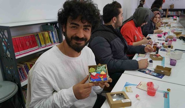 Kahramanmaraş'ta gençler Pusula Maraş'ın atölyesinde hem öğrendi hem üretti